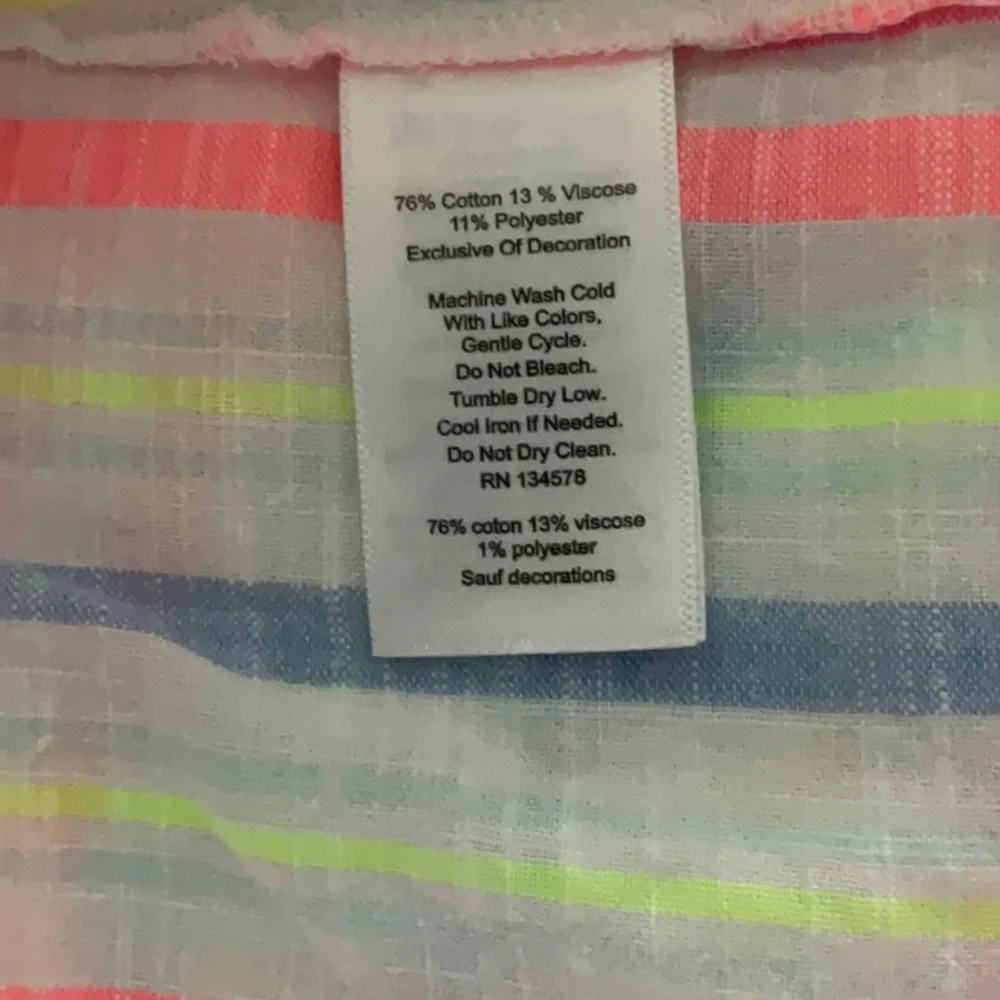 Vineyard Vines cover up - Picture 7 of 8